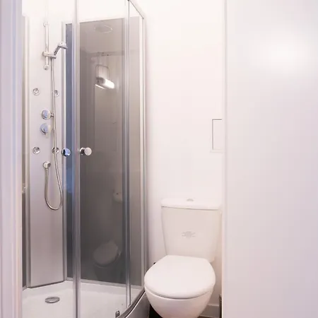 Apartment Laresidence59300 *